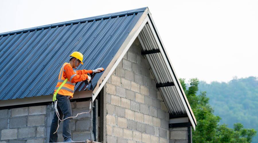 Professional residential roofers in Crandall, GA